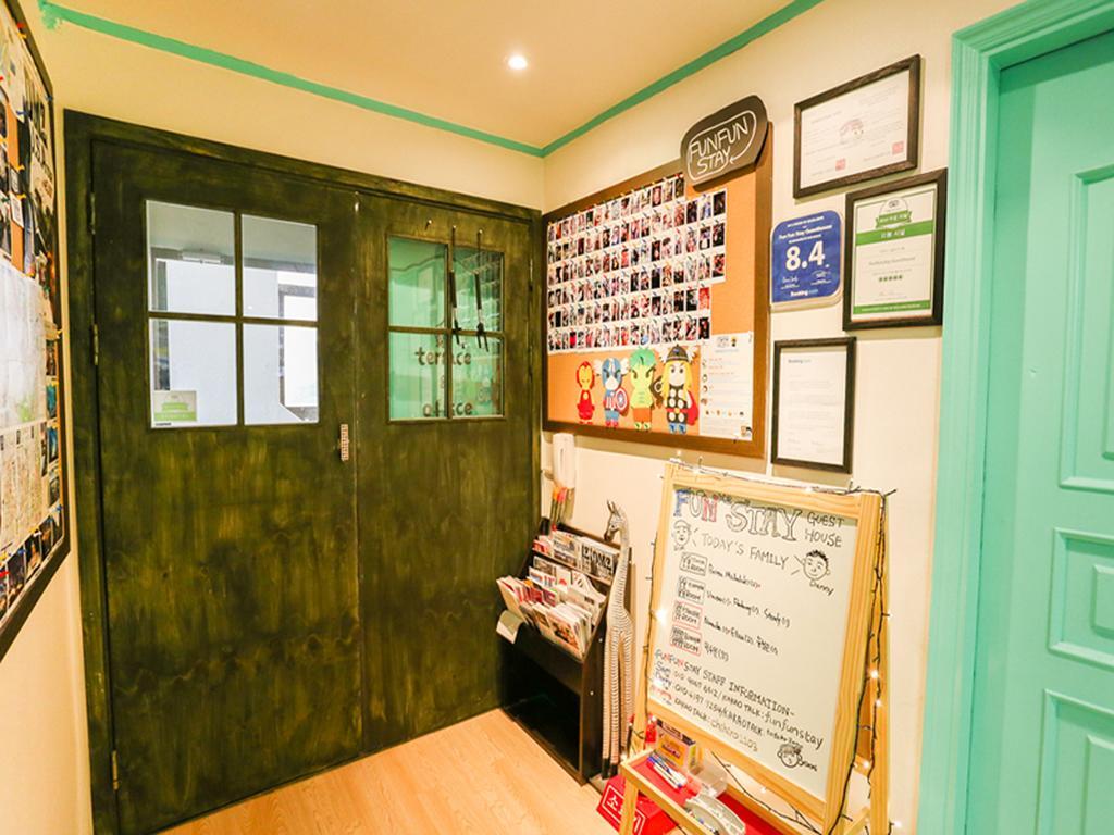 Fun Fun Stay Guesthouse Seoul Exterior photo